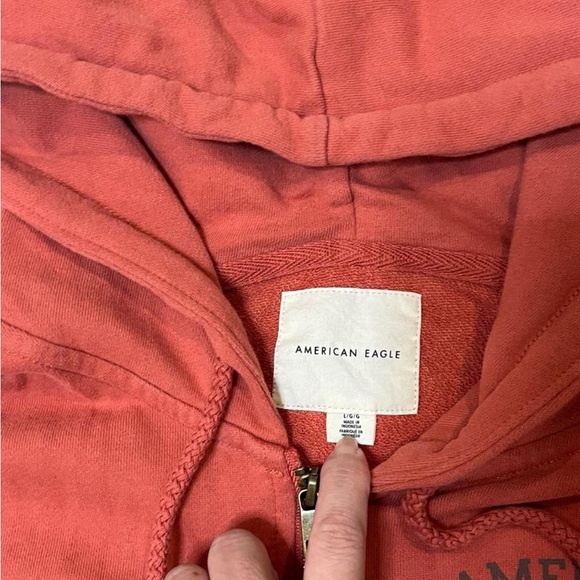 American Eagle Outfitters Red Cropped Zip Up Hoodie - Picture 3 of 5